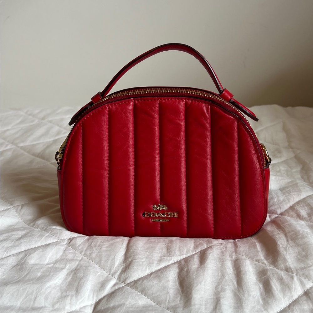 Coach

SERENA SATCHEL WITH LINEAR QUILTING - Picture 6 of 9